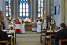 Feier der 1. Heiligen Kommunion in Sankt Crescentius (Foto: Karl-Franz Thiede)